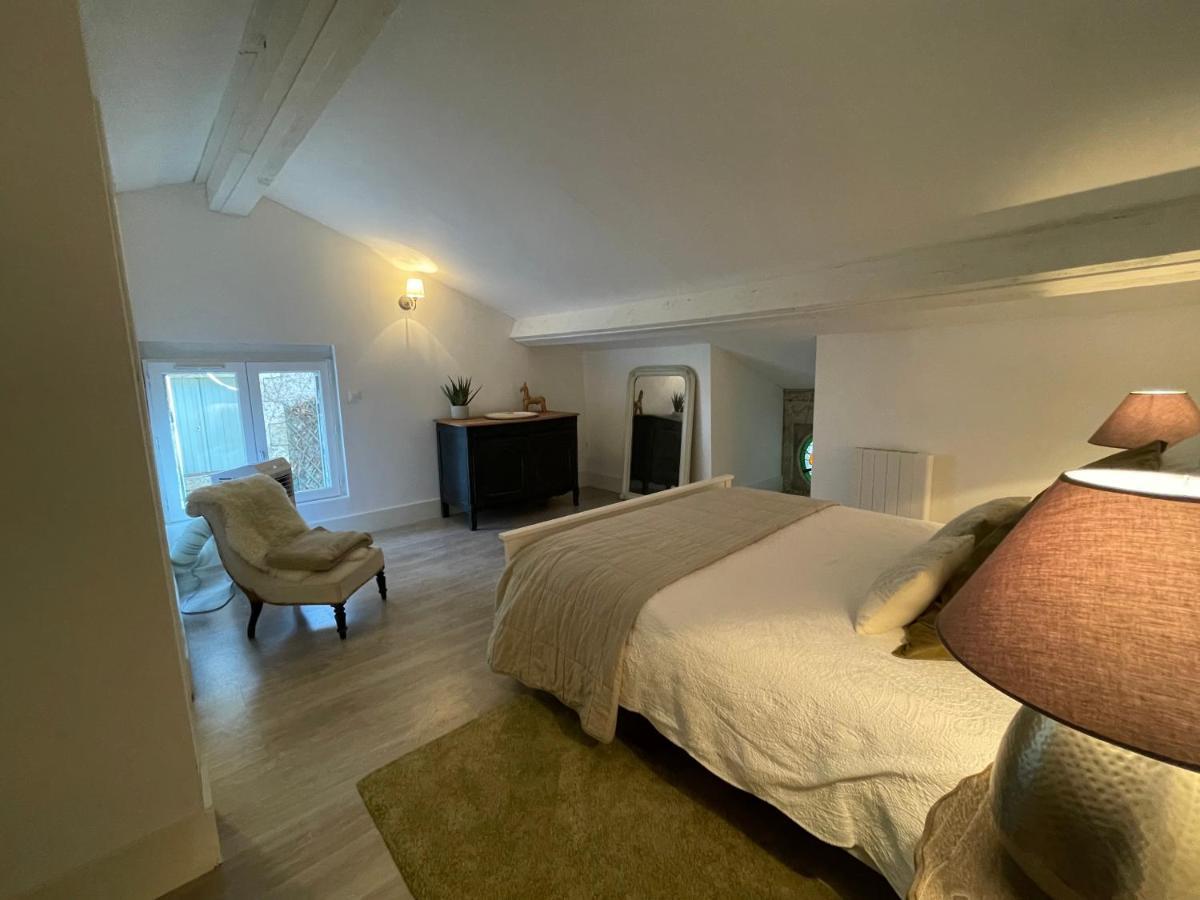 Maison M On The Dordogne Сент-Фуа-ла-Гранд Экстерьер фото